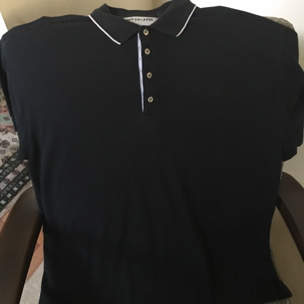 Men’s 2XL size polo top/ Firm Price